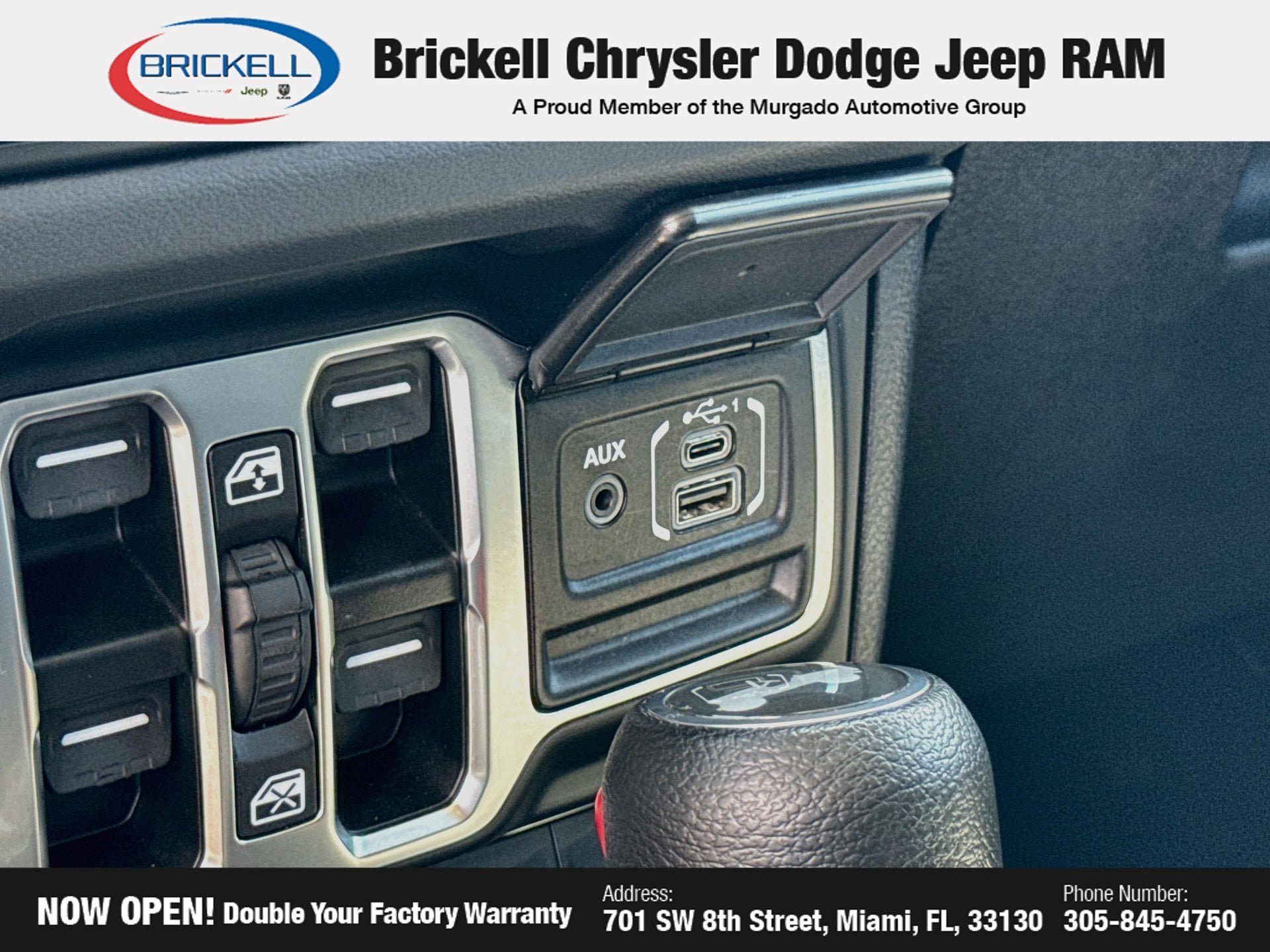 Used 2025 Jeep Wrangler Unlimited Rubicon AWD/4WD image 29