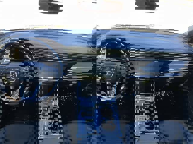 Used 2025 Audi Q7 2.0T Premium Plus image 18