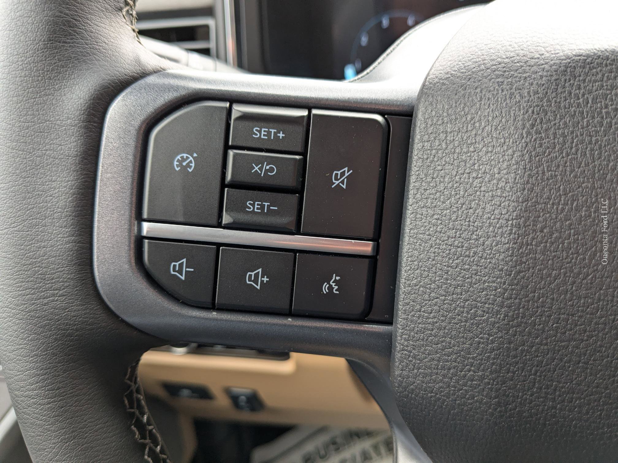 New 2026 Ford F350 Lariat image 25