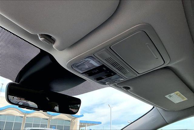 New 2026 Honda Odyssey Touring image 19