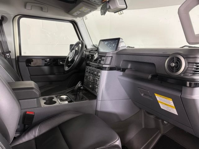 Used 2024 INEOS Grenadier AWD/4WD image 32