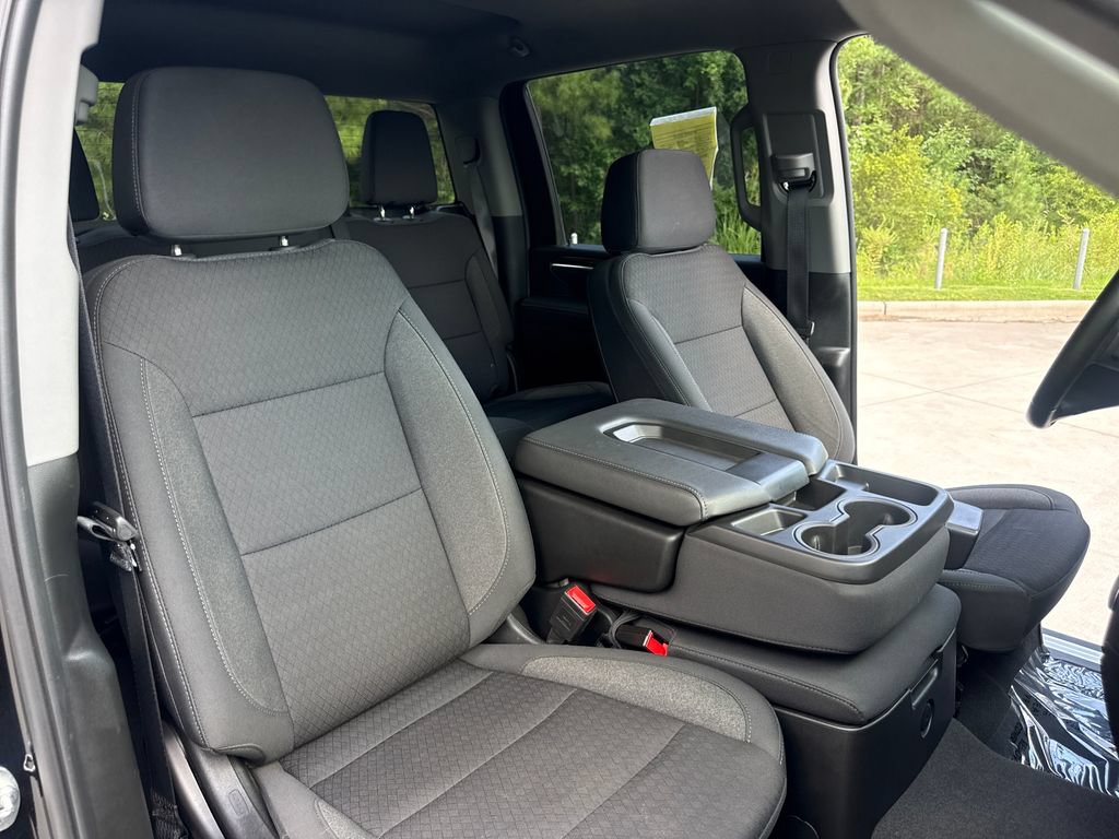 Used 2025 Chevrolet Silverado 2500 LT w/ Safety Package AWD/4WD image 35