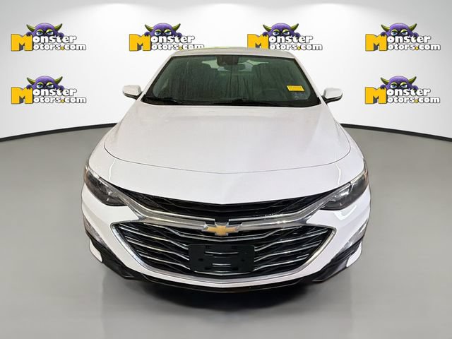 Used 2021 Chevrolet Malibu LT FWD image 2
