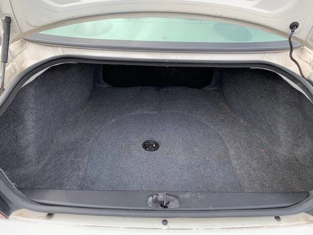 Used 2002 Chevrolet Impala image 16