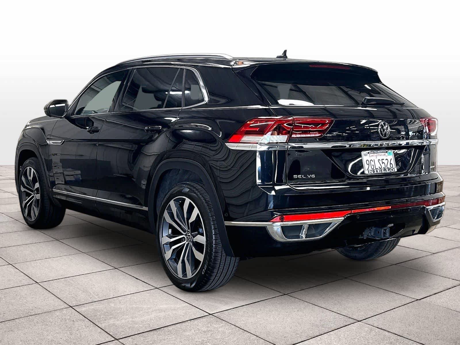 Used 2023 Volkswagen Atlas Cross Sport SEL Premium R-Line AWD/4WD image 7