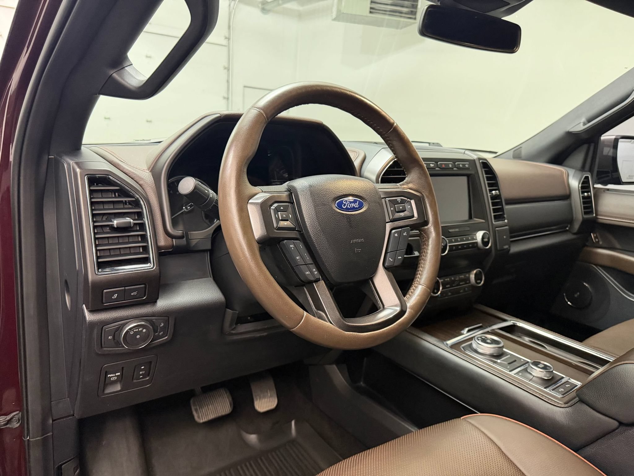 Used 2021 Ford Expedition King Ranch AWD/4WD image 4