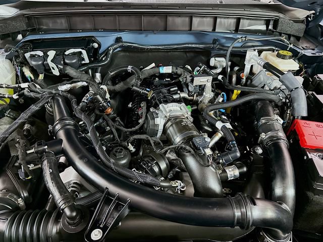 Used 2024 Ford Bronco Wildtrak image 29