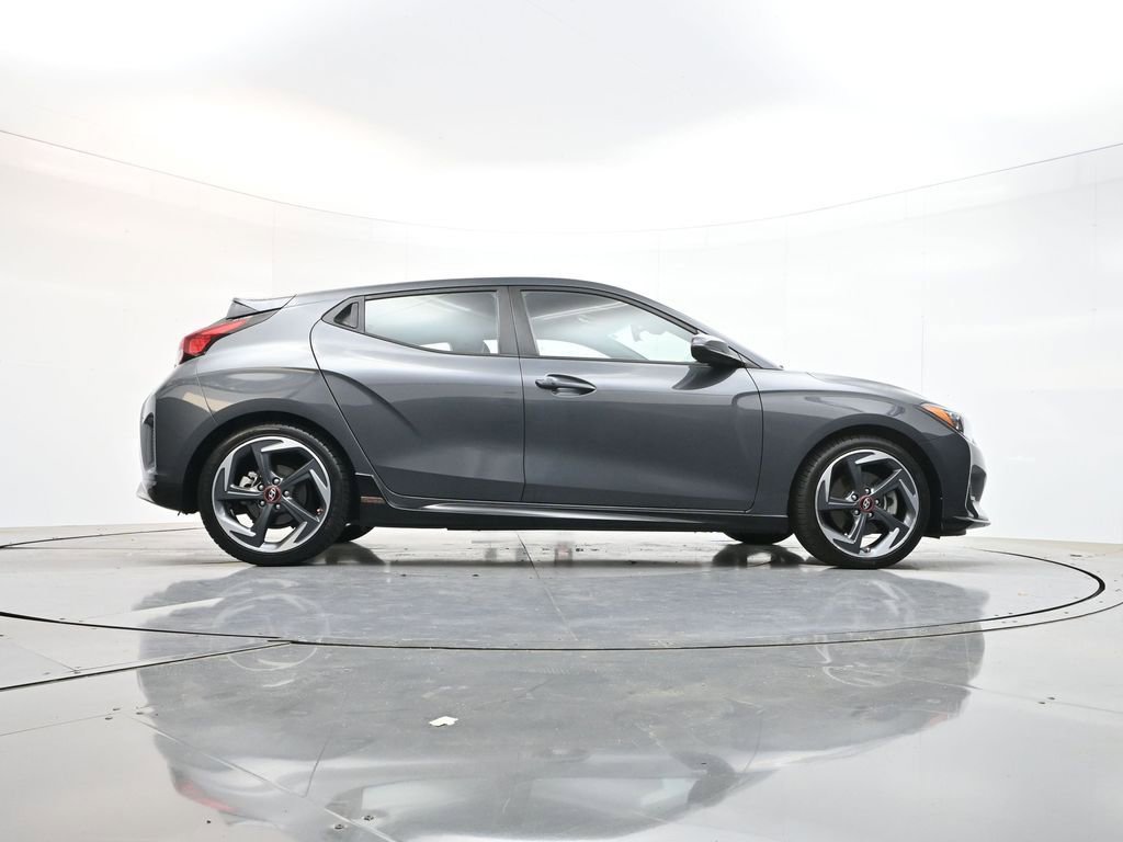 Used 2020 Hyundai Veloster Turbo FWD image 33