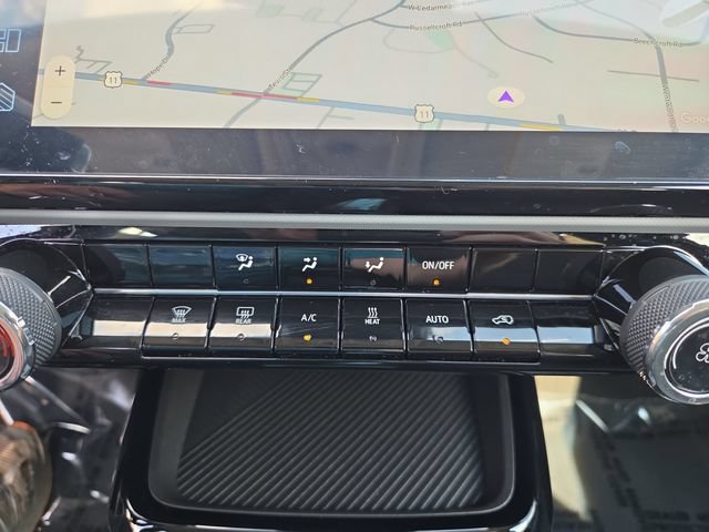 Used 2027 Chevrolet Bolt LT w/ LPO, All-Weather Package FWD image 22