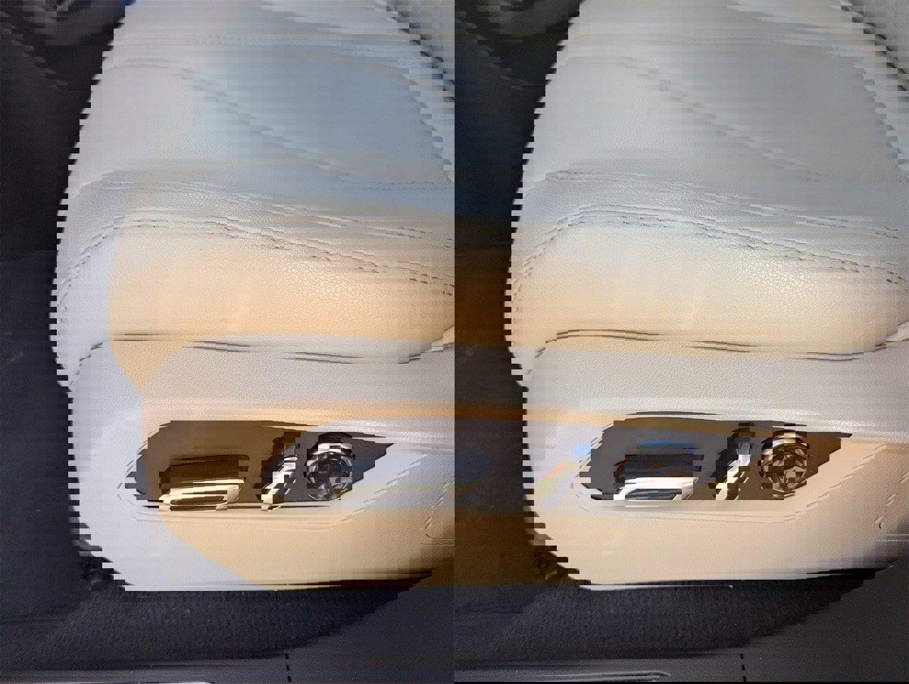 Certified 2023 Acura RDX FWD image 29