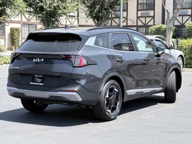 New 2026 Kia Sportage EX w/ EX Panorama Roof Package FWD image 4