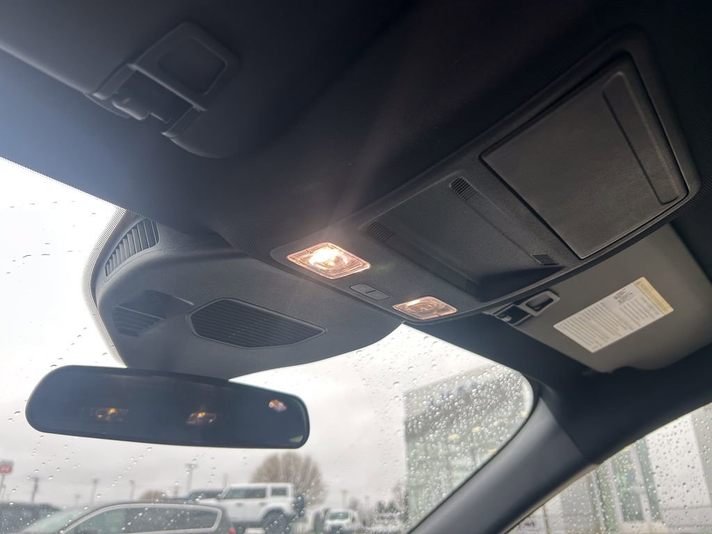 Used 2024 Ford Escape ST-Line w/ Tech Pack #1 image 22