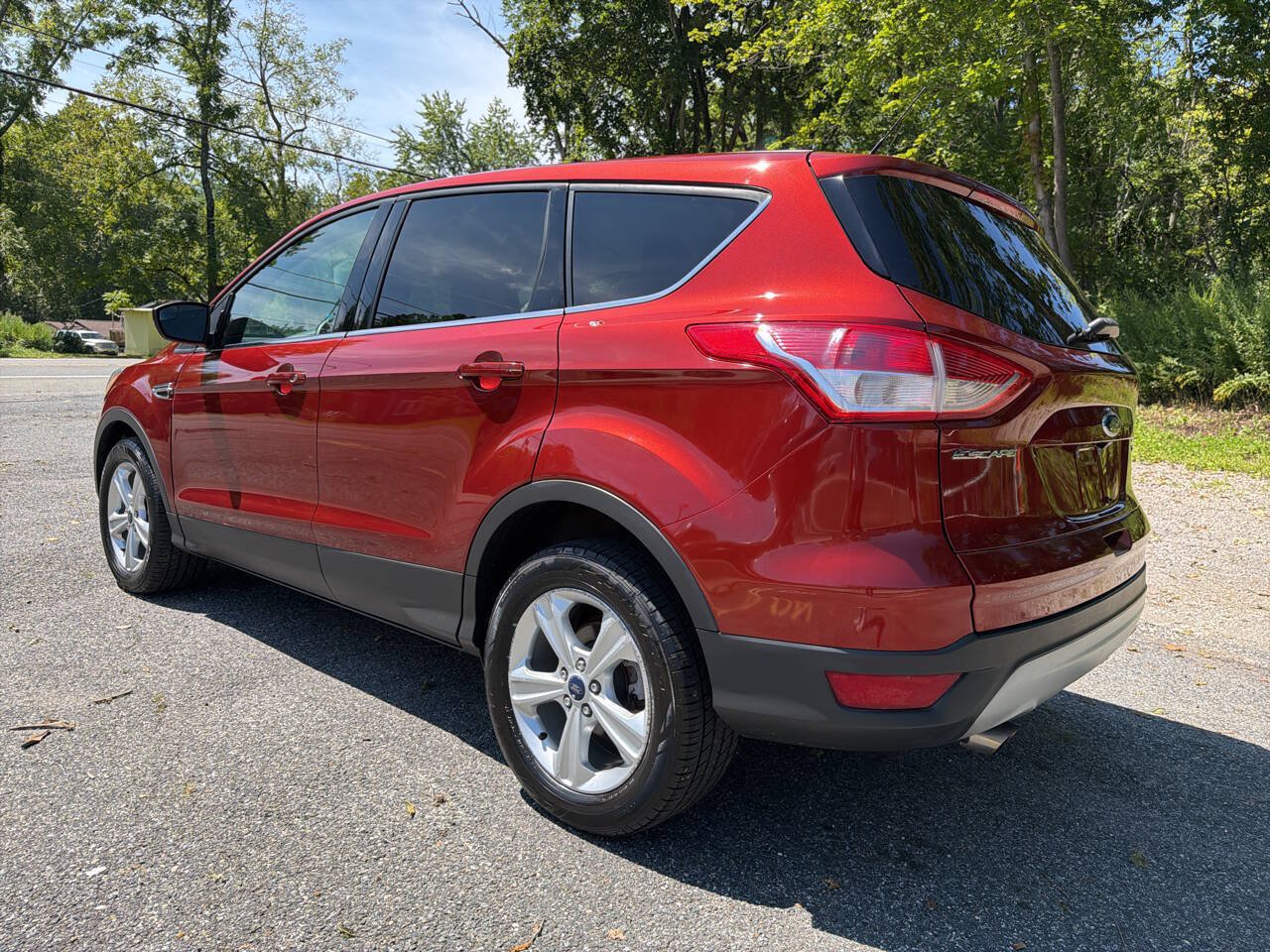 Used 2016 Ford Escape SE AWD/4WD image 16