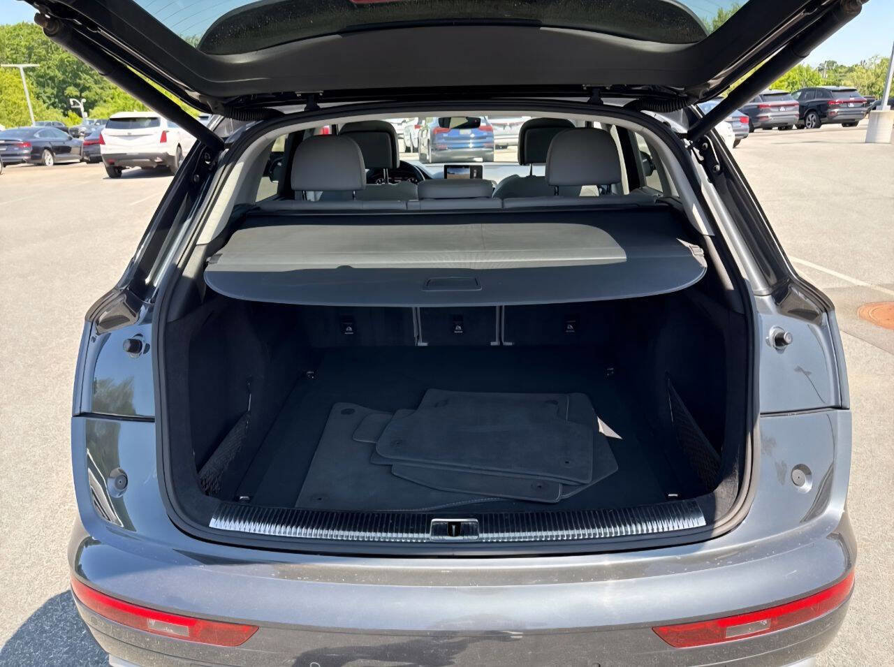 Used 2018 Audi Q5 Prestige image 19