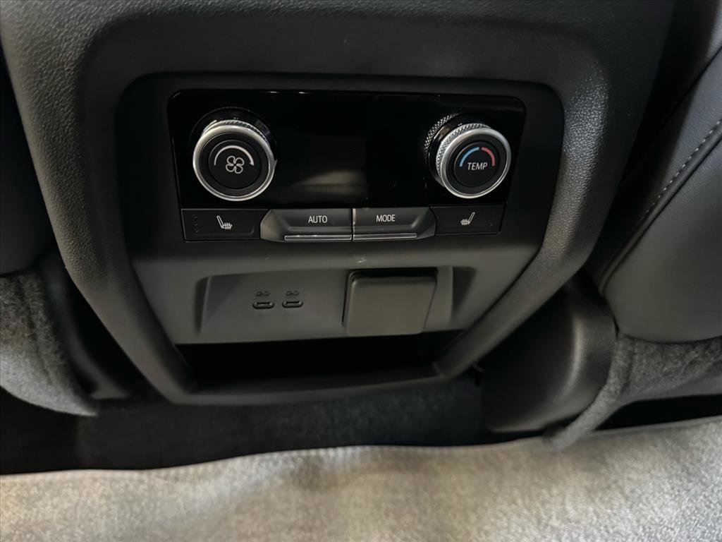 Used 2025 Buick Enclave Avenir w/ Super Cruise Package image 15