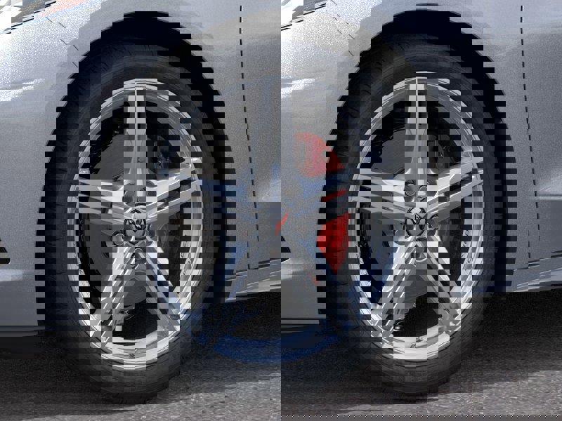 New 2026 Chevrolet Corvette 2LT image 9