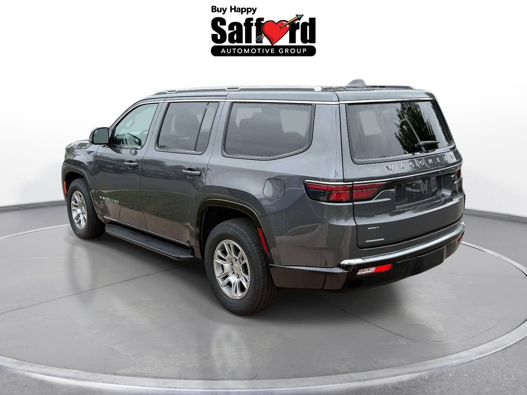 Used 2023 Jeep Wagoneer 4WD image 5