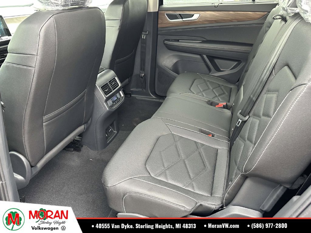 Used 2026 Volkswagen Atlas SE AWD/4WD image 9
