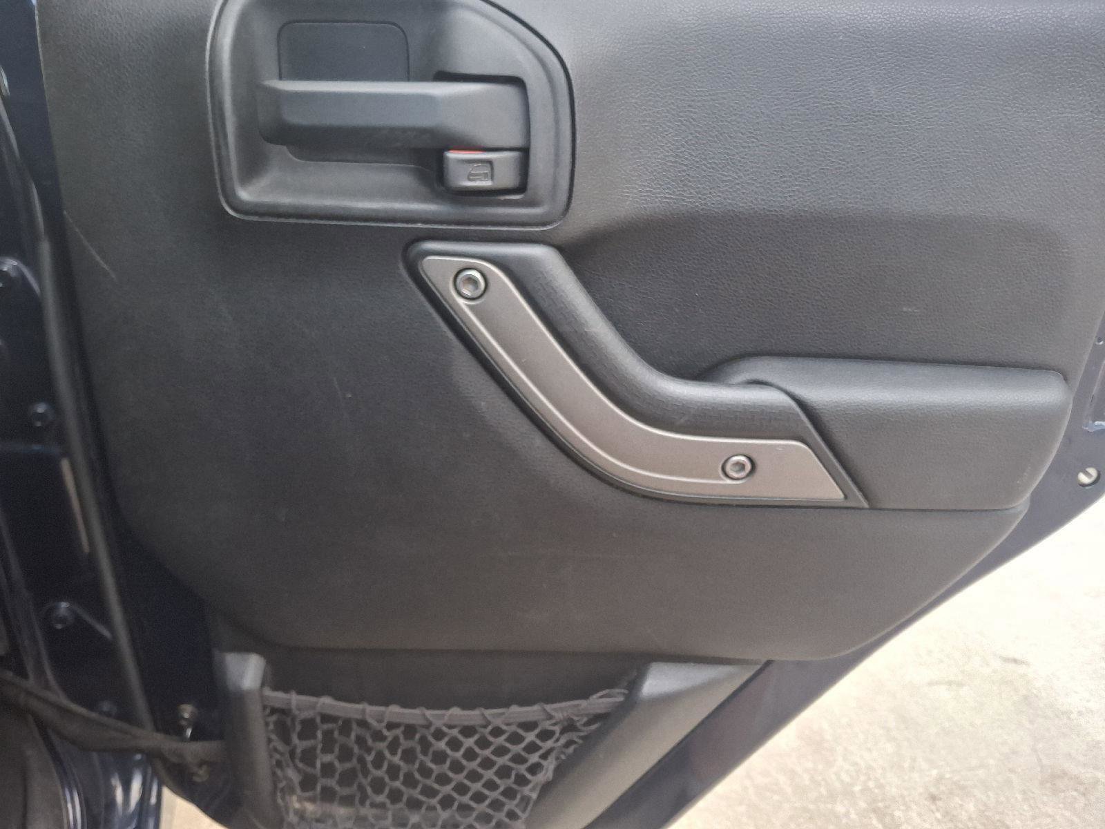 Used 2013 Jeep Wrangler Unlimited Sport image 18