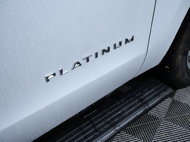 Certified 2025 Ford Expedition Max Platinum AWD/4WD image 9