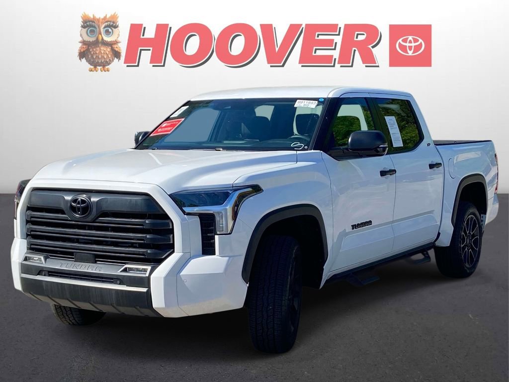 Used 2024 Toyota Tundra SR5 w/ SR5 Convenience Package AWD/4WD image 5