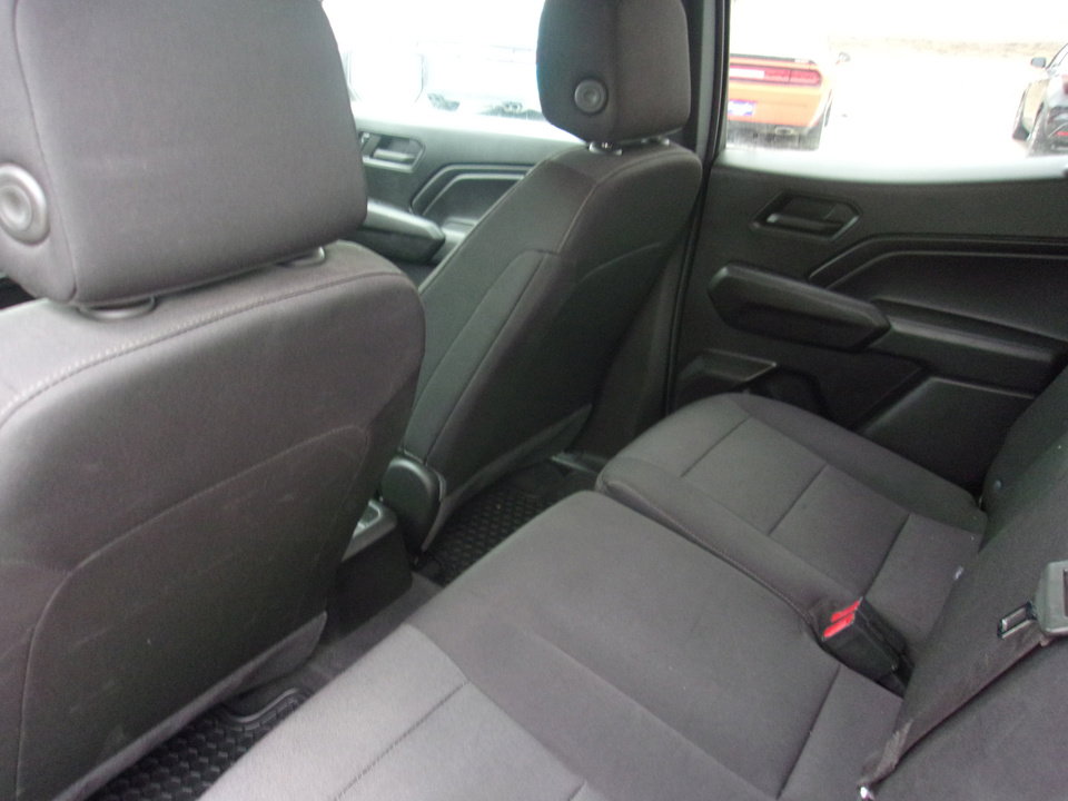 Used 2023 Chevrolet Colorado W/T image 16