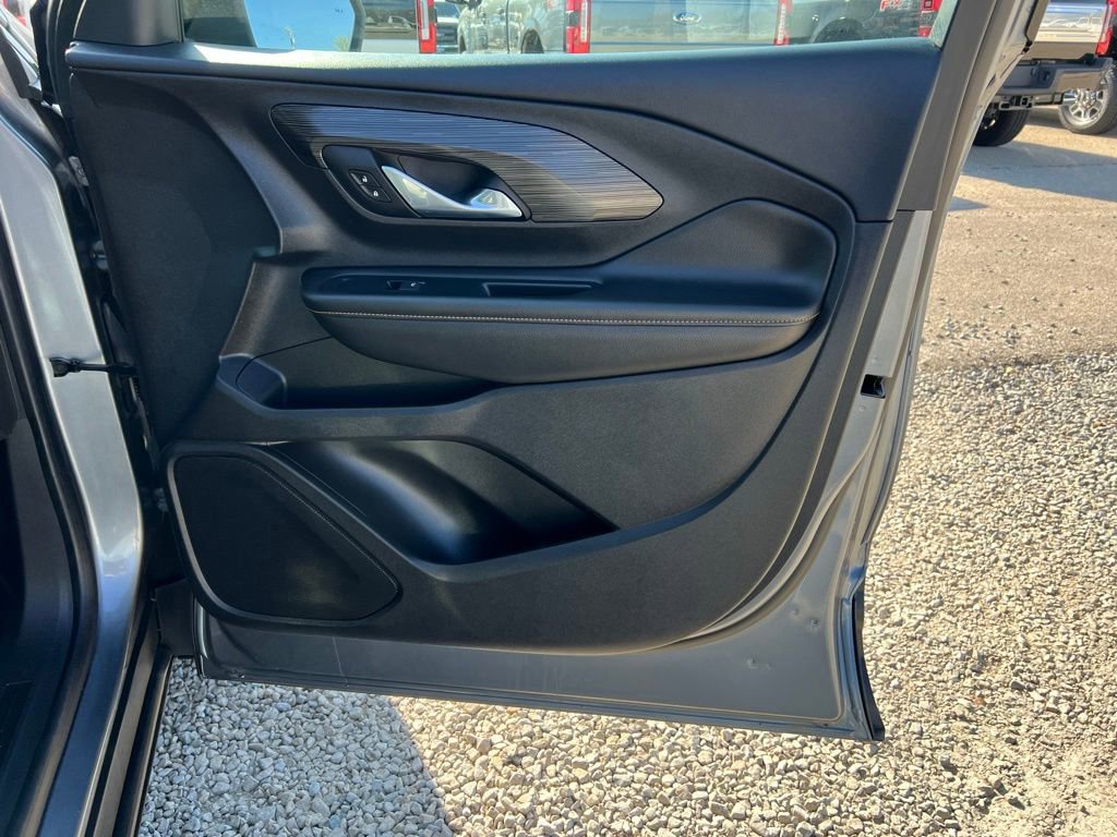 Used 2021 GMC Terrain SLT w/ Elevation Edition image 20