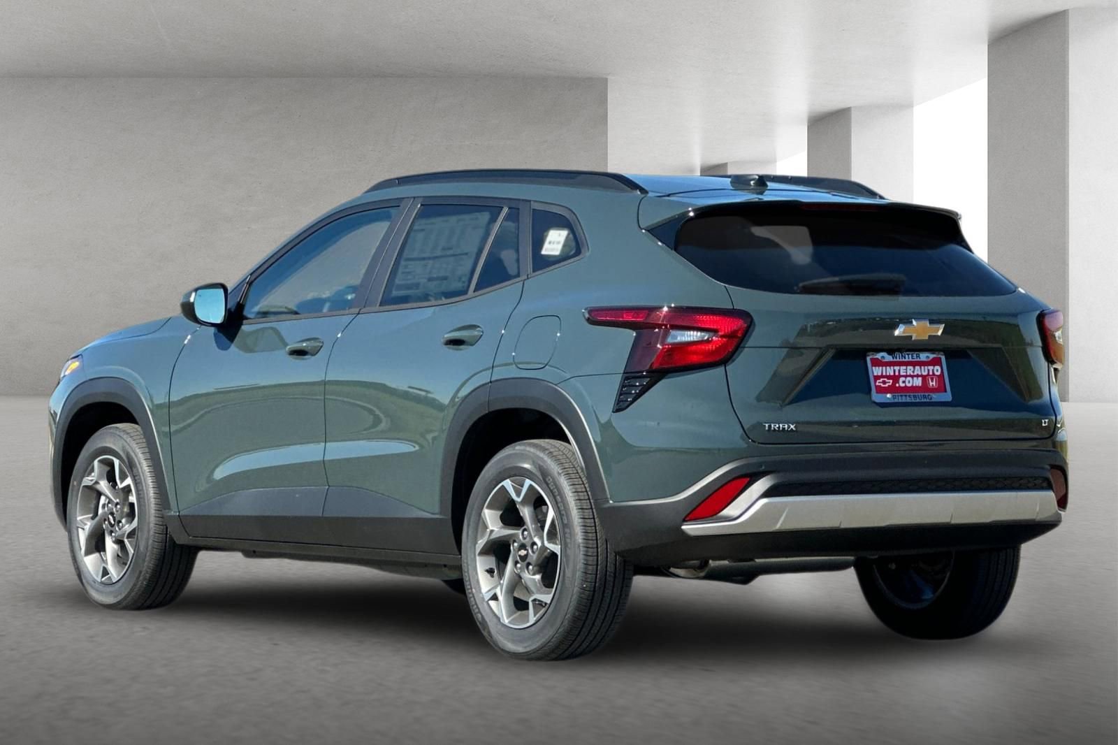 New 2026 Chevrolet Trax LT w/ Driver Confidence Package FWD image 6