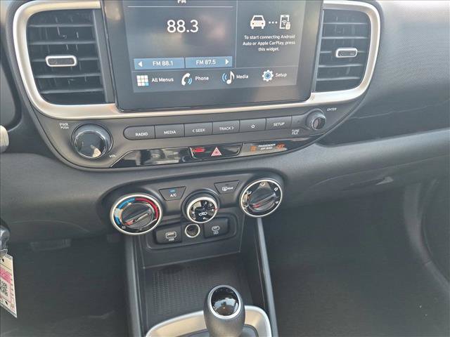 New 2026 Hyundai Venue SE FWD image 12