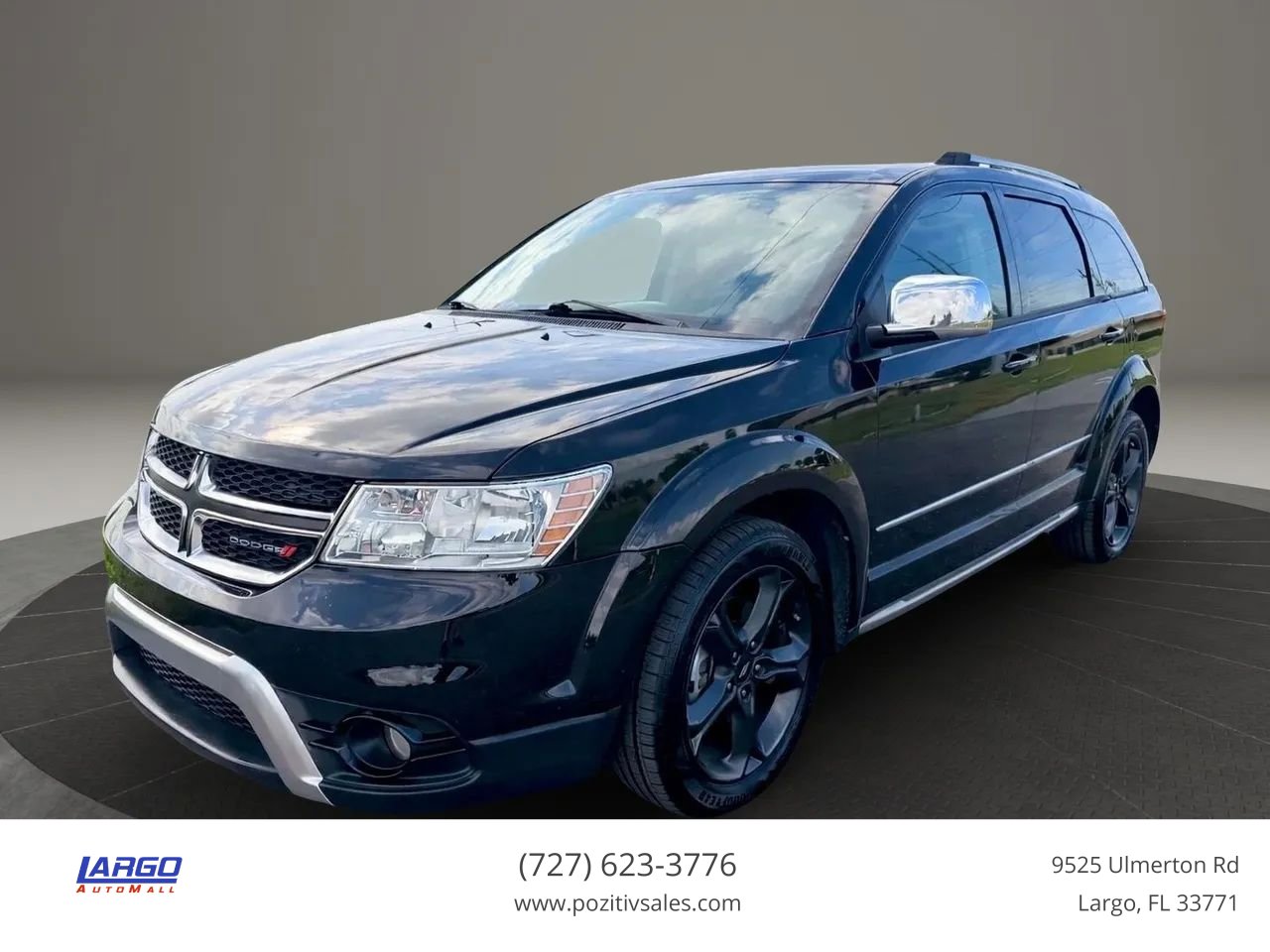 Used 2020 Dodge Journey Crossroad w/ Popular Equipment Group image 1