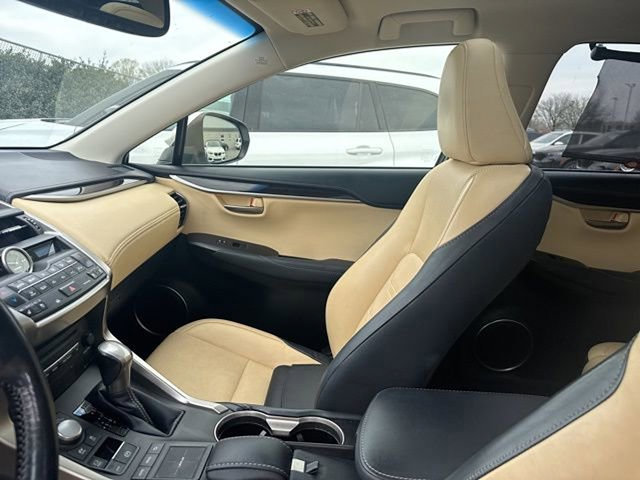 Used 2015 Lexus NX 300h AWD w/ Luxury Package image 22