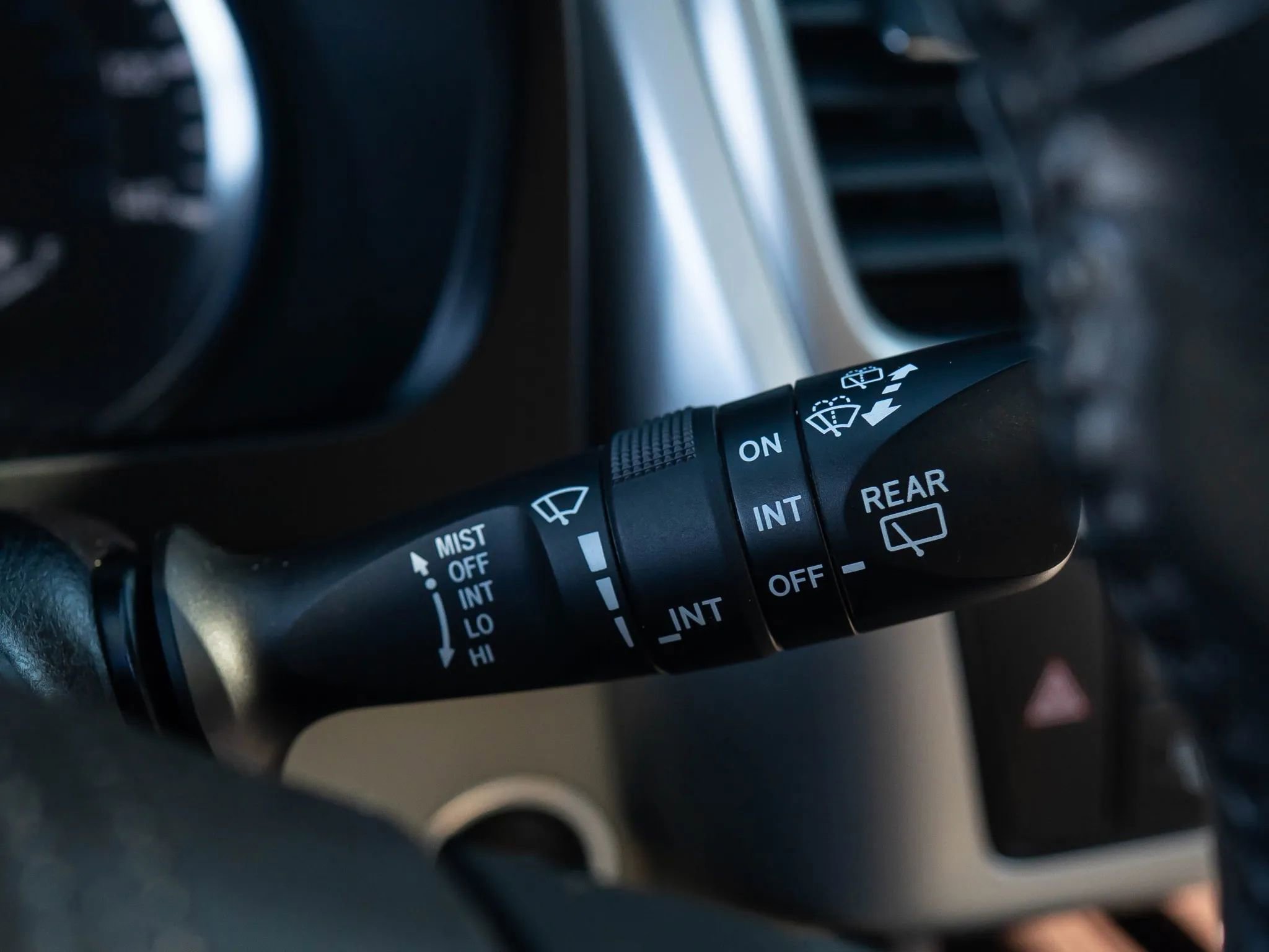 Used 2015 Toyota Highlander Limited image 37