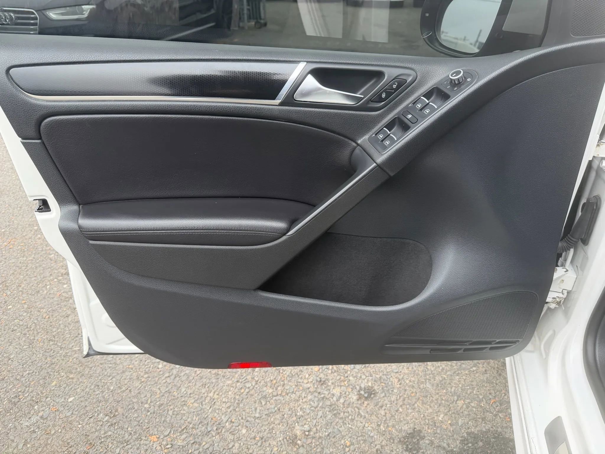 Used 2013 Volkswagen GTI Autobahn image 8