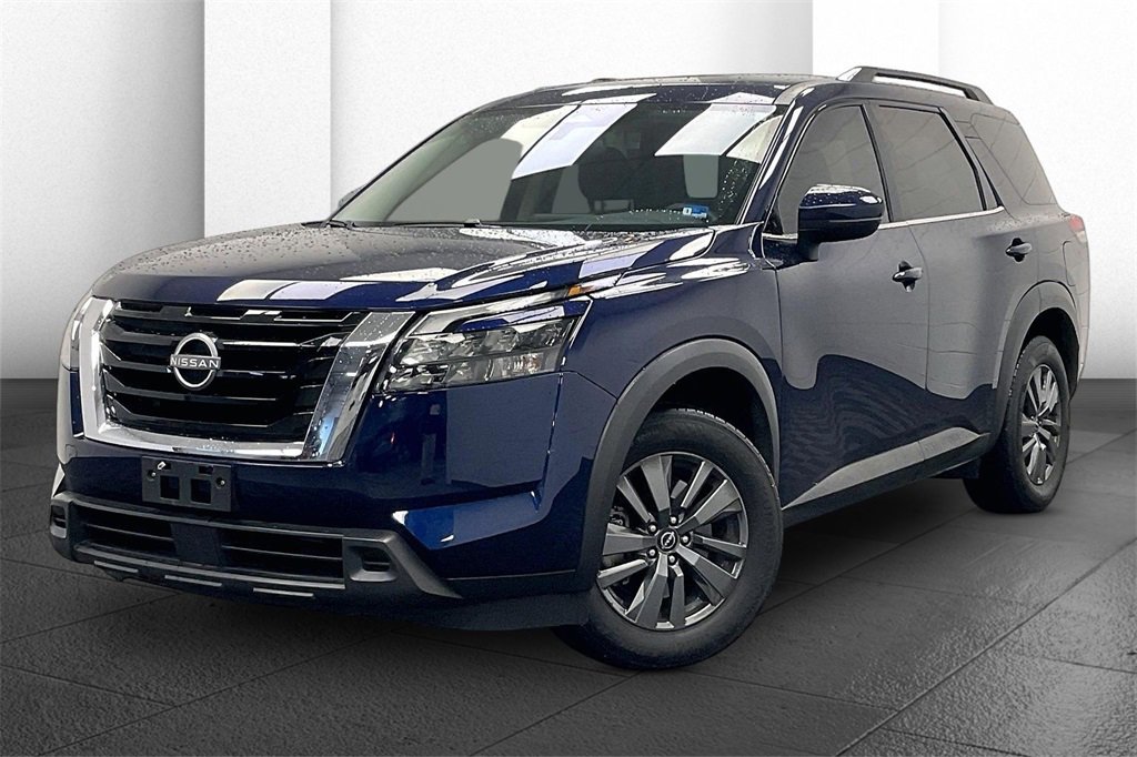 Certified 2024 Nissan Pathfinder SV image 10