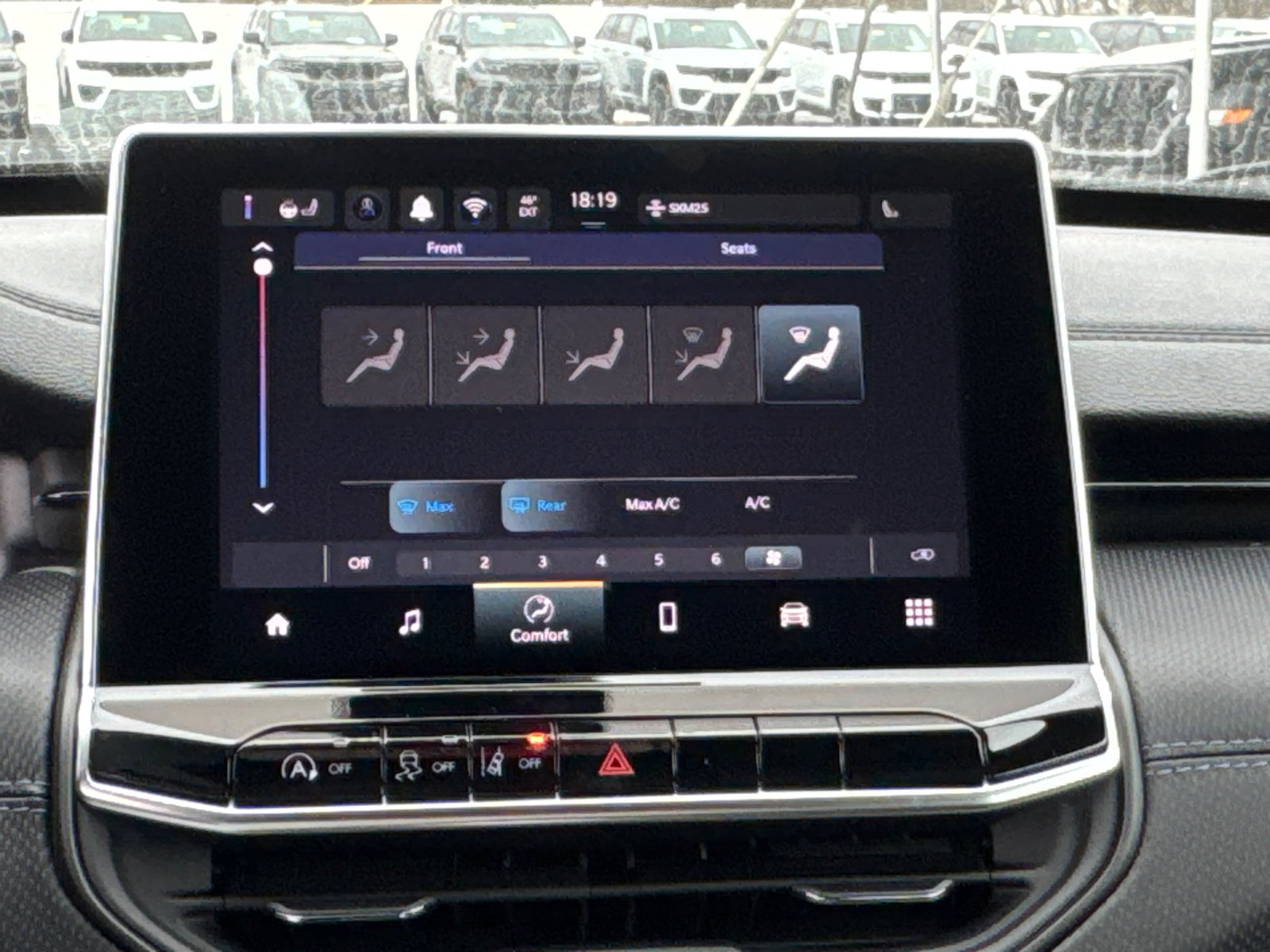 New 2026 Jeep Compass Latitude AWD/4WD image 11