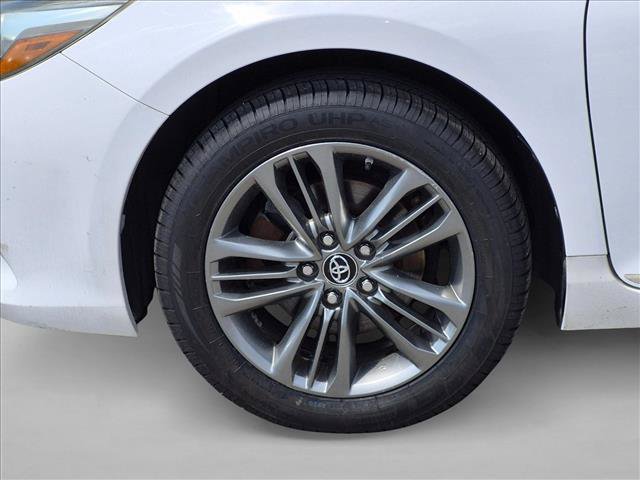 Used 2016 Toyota Camry SE FWD image 22