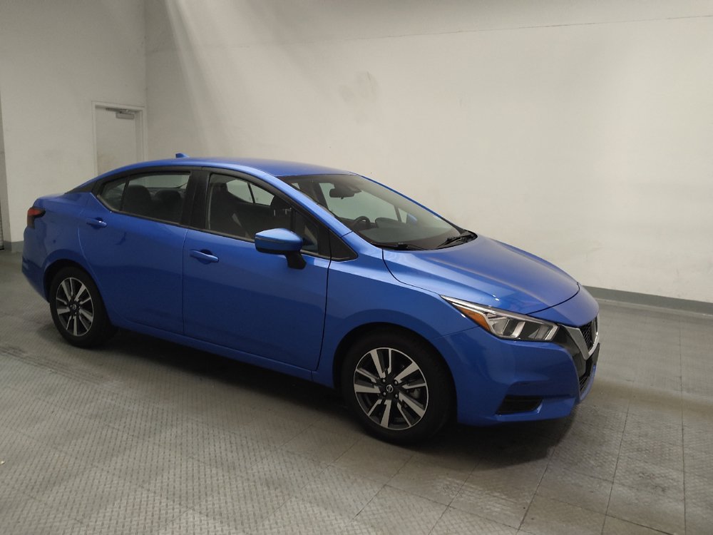 Used 2021 Nissan Versa SV FWD image 11