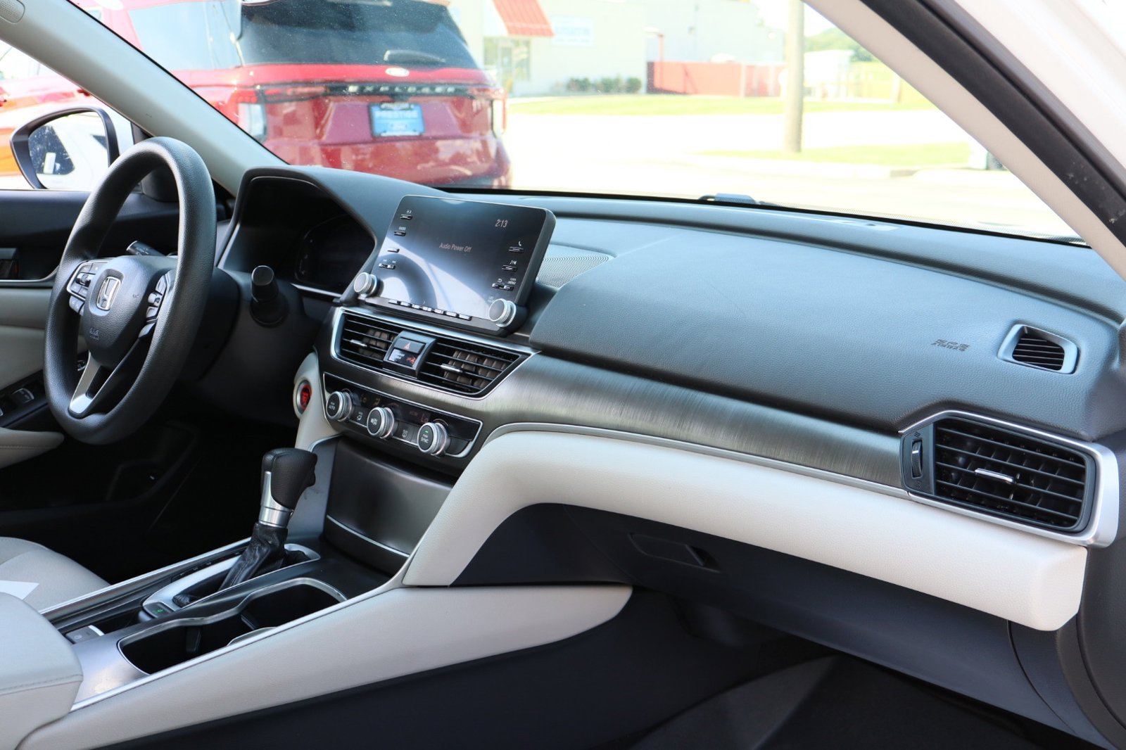 Used 2018 Honda Accord LX image 36
