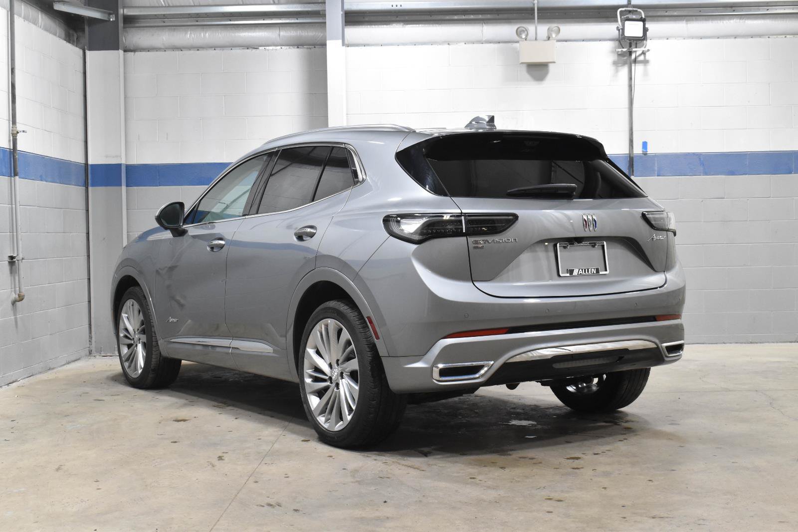 Used 2024 Buick Envision Avenir AWD/4WD image 26