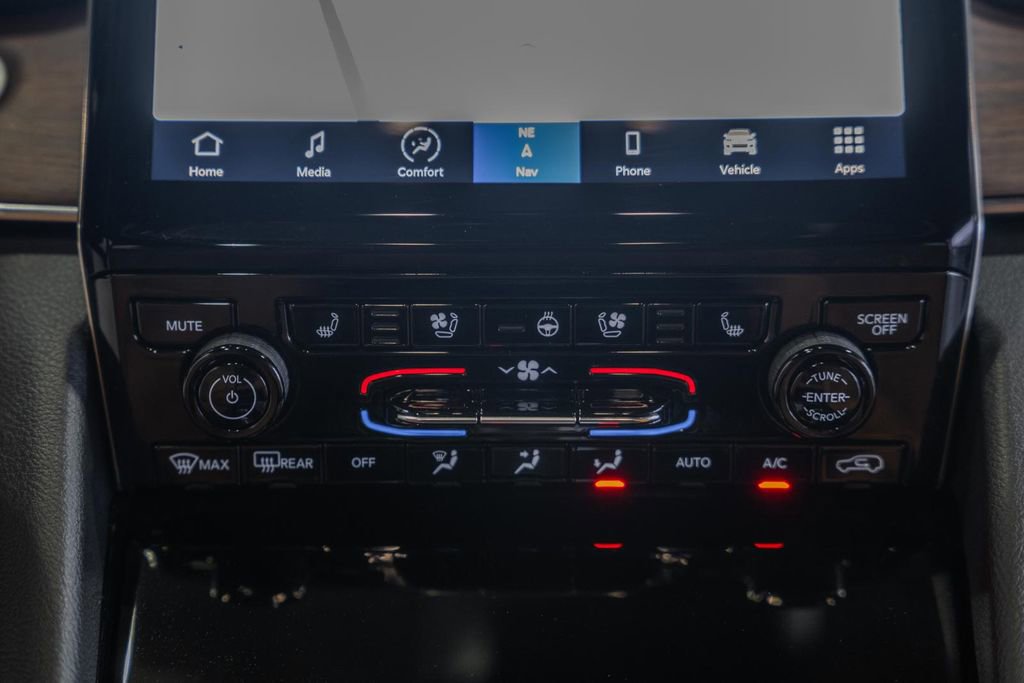 Certified 2024 Jeep Grand Cherokee Summit image 30