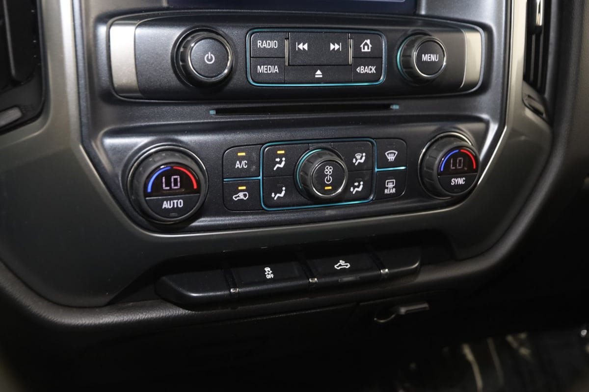 Used 2019 Chevrolet Silverado 1500 LT w/ All Star Edition AWD/4WD image 25