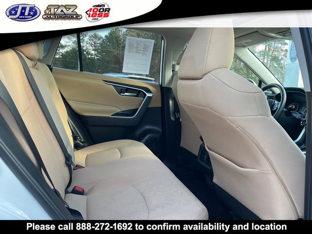Used 2019 Toyota RAV4 XLE FWD image 14
