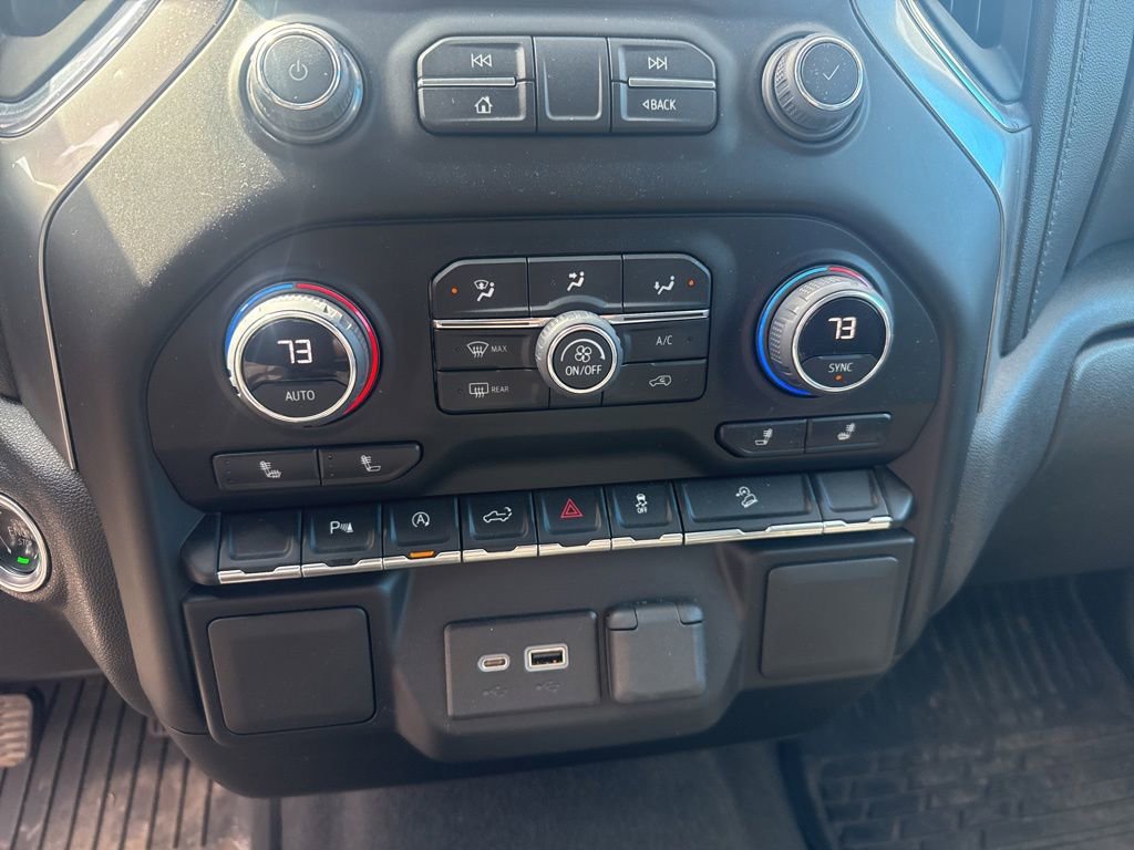 Certified 2022 Chevrolet Silverado 1500 RST w/ LPO, Blackout Package AWD/4WD image 28
