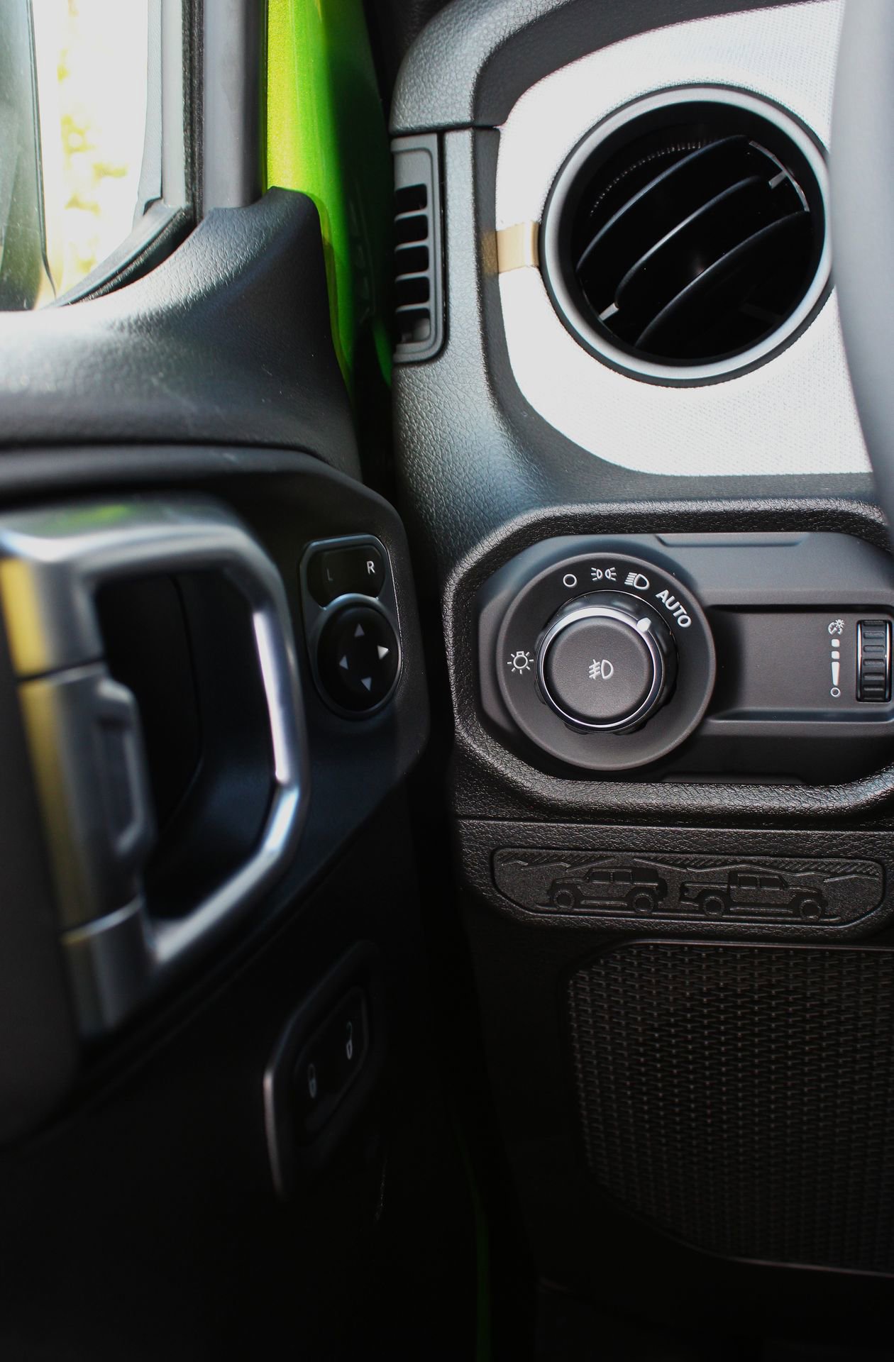 New 2026 Jeep Wrangler Unlimited Sport image 14