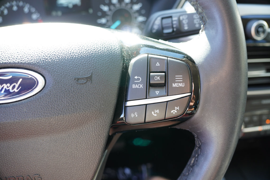 Used 2022 Ford Escape SEL AWD/4WD image 32