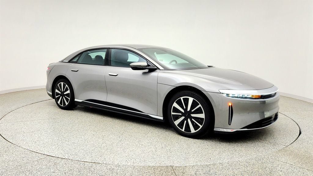 Used 2023 Lucid Air Pure AWD/4WD image 3