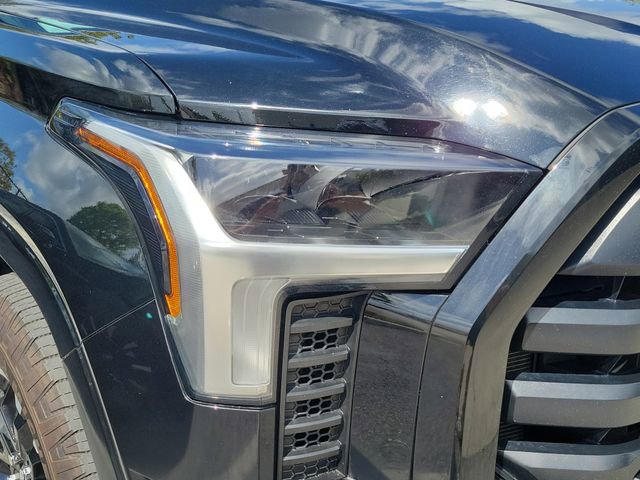 Used 2023 Toyota Tundra SR w/ SR Tow Package image 5