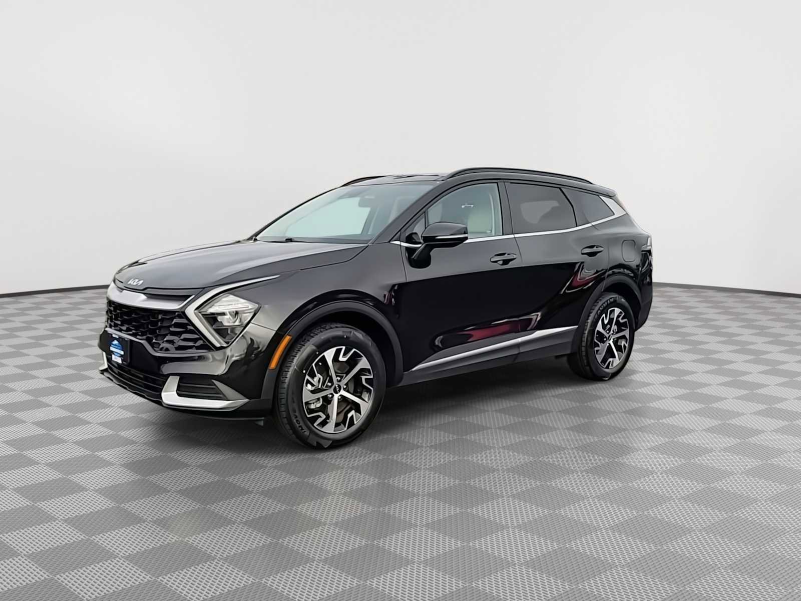 Used 2023 Kia Sportage EX w/ EX Premium Package image 4