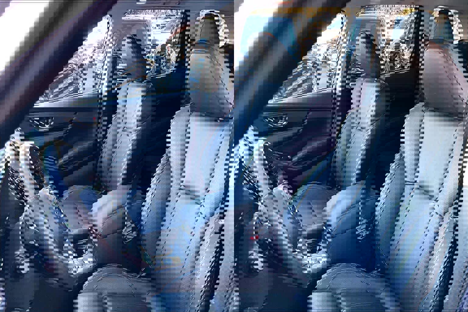 Used 2023 Subaru Ascent Limited w/ Technology Package image 8