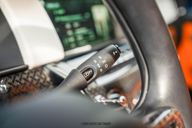 Used 2023 Rolls-Royce Cullinan Black Badge w/ Leather Finishing Pack image 19